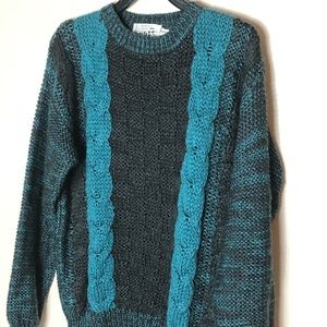 Chunky knit sweater, size Large(men’s)
